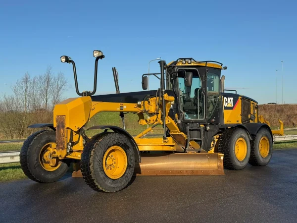 Caterpillar 140M - Image 4